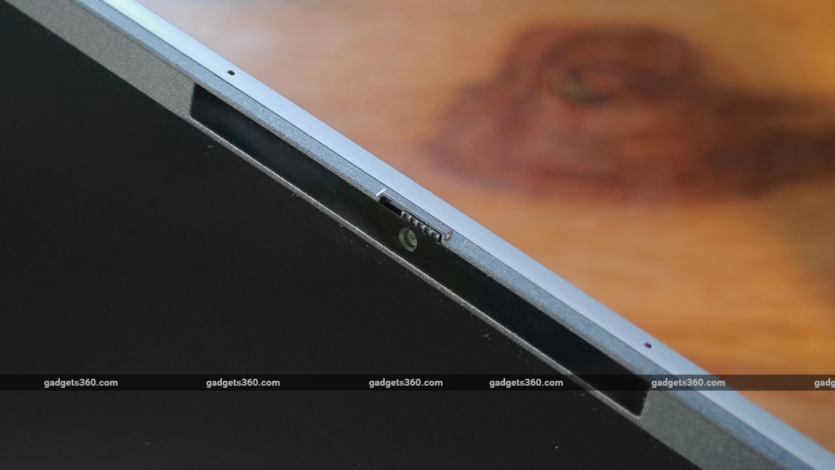 ASUS EXPERSTBOOK P5 कैमरा औसत GAGDETS 360 ASUSEXPERTBOOKP5P5405 ASUS