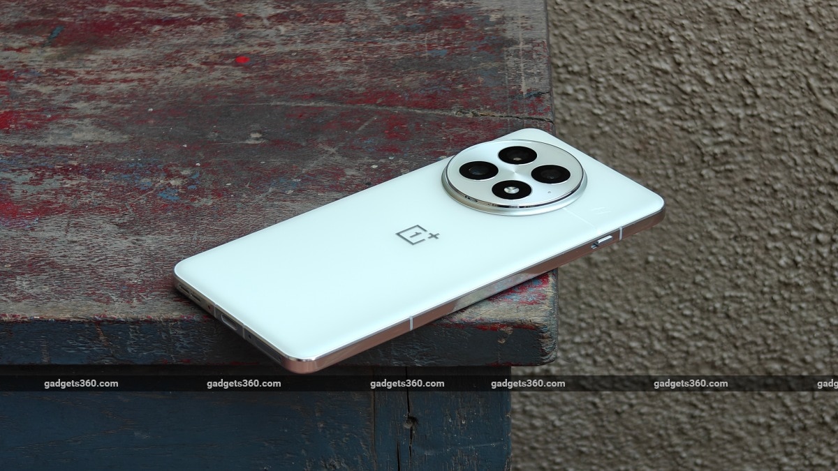 Oneplus 13 पार्टनर्स इंस्टाग्राम इन-ऐप कैमरा में नाइट मोड को जोड़ने के लिए