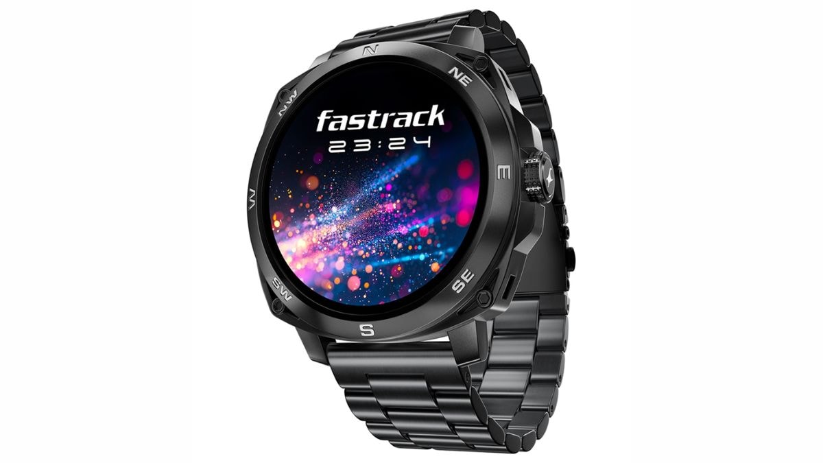 Fastrack Radiant FX3 BT कॉलिंग स्मार्ट वॉच FASTRACK RADIANT FX3 BT कॉलिंग स्मार्ट वॉच