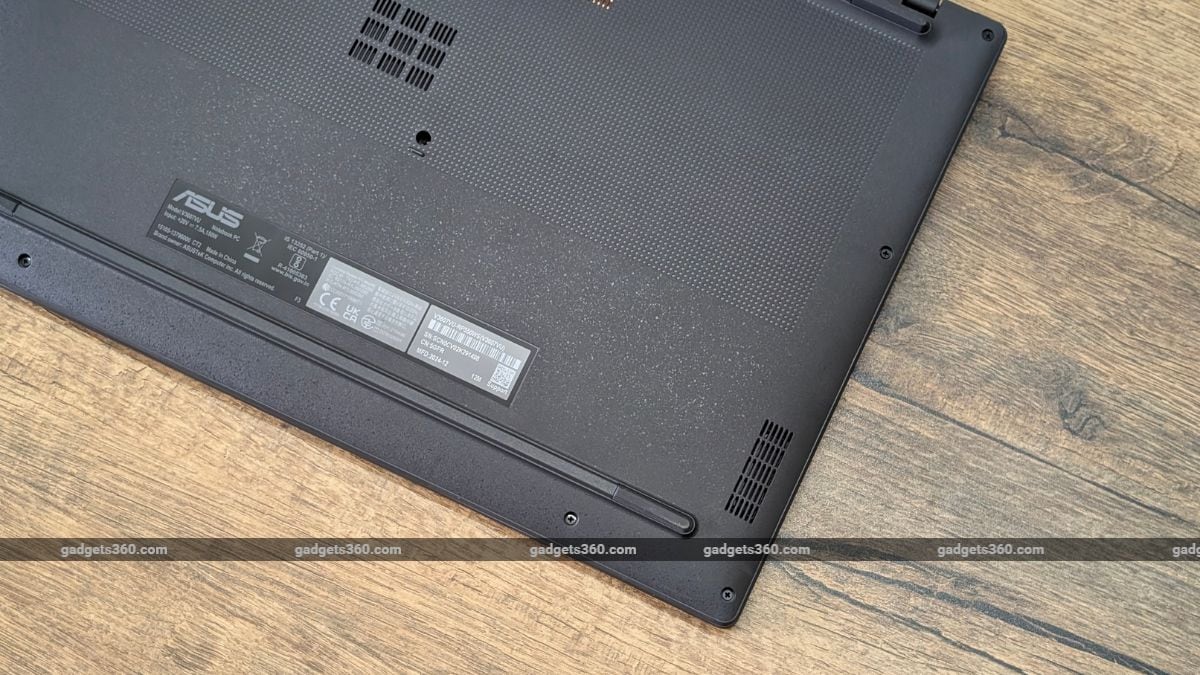 ASUS गेमिंग V16 Review10 ASUSGAMINGV16 ASUS