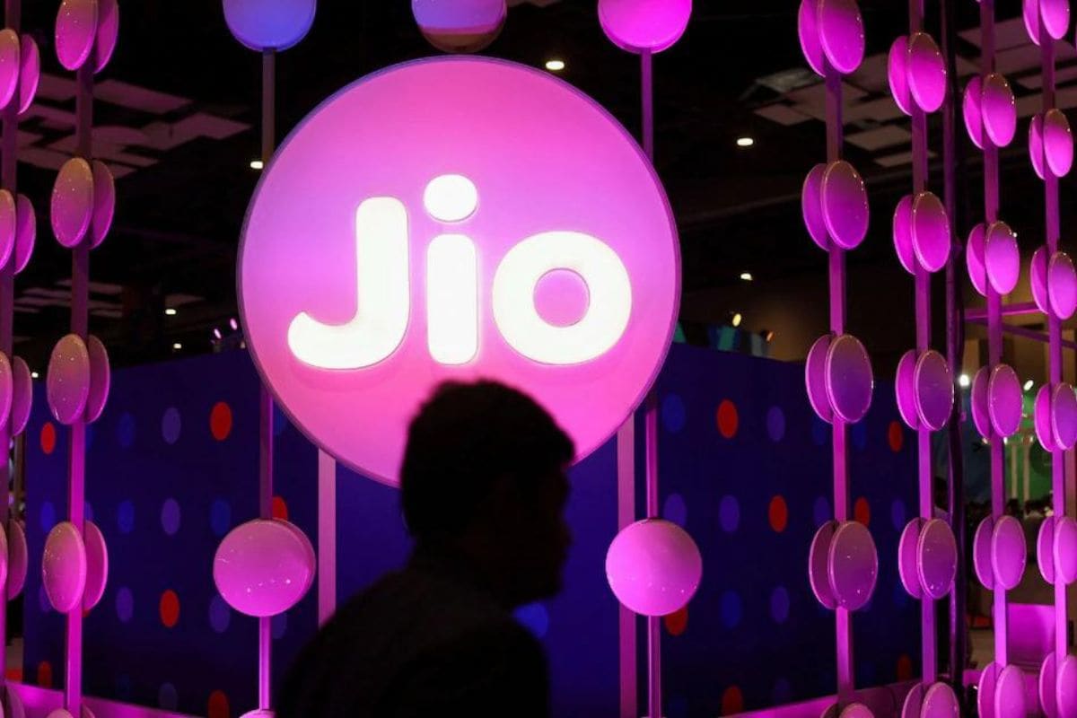 रिलायंस जियो ने रु। Jiohotstar सदस्यता, क्रिकेट डेटा पैक के साथ 195 प्रीपेड रिचार्ज योजना: लाभ