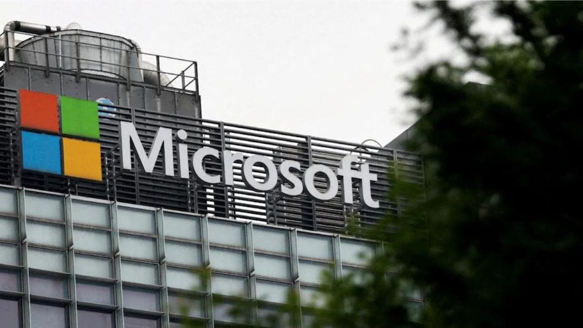 Microsoft का $ 13 बिलियन Openai टाई-अप यूके की प्रतियोगिता और बाजार प्राधिकरण द्वारा साफ किया गया